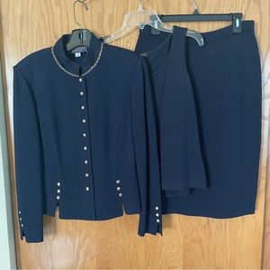 St. John Caviar collection three piece skirt set. Women’s 10P, navy blue